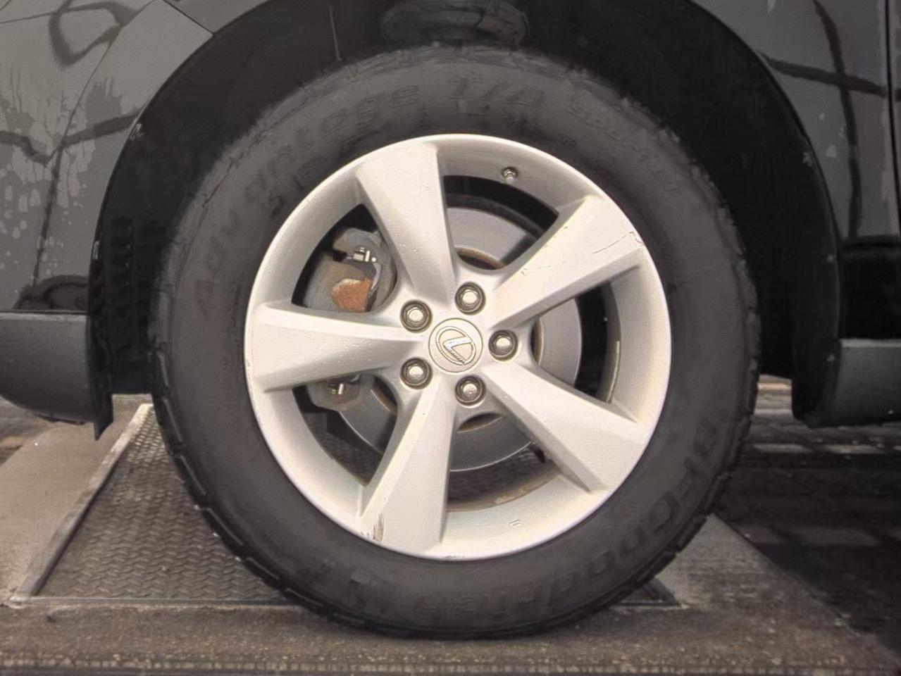 Lexus RX 350  2010