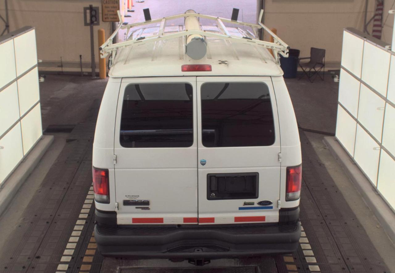 Ford Econoline Cargo Van  2013
