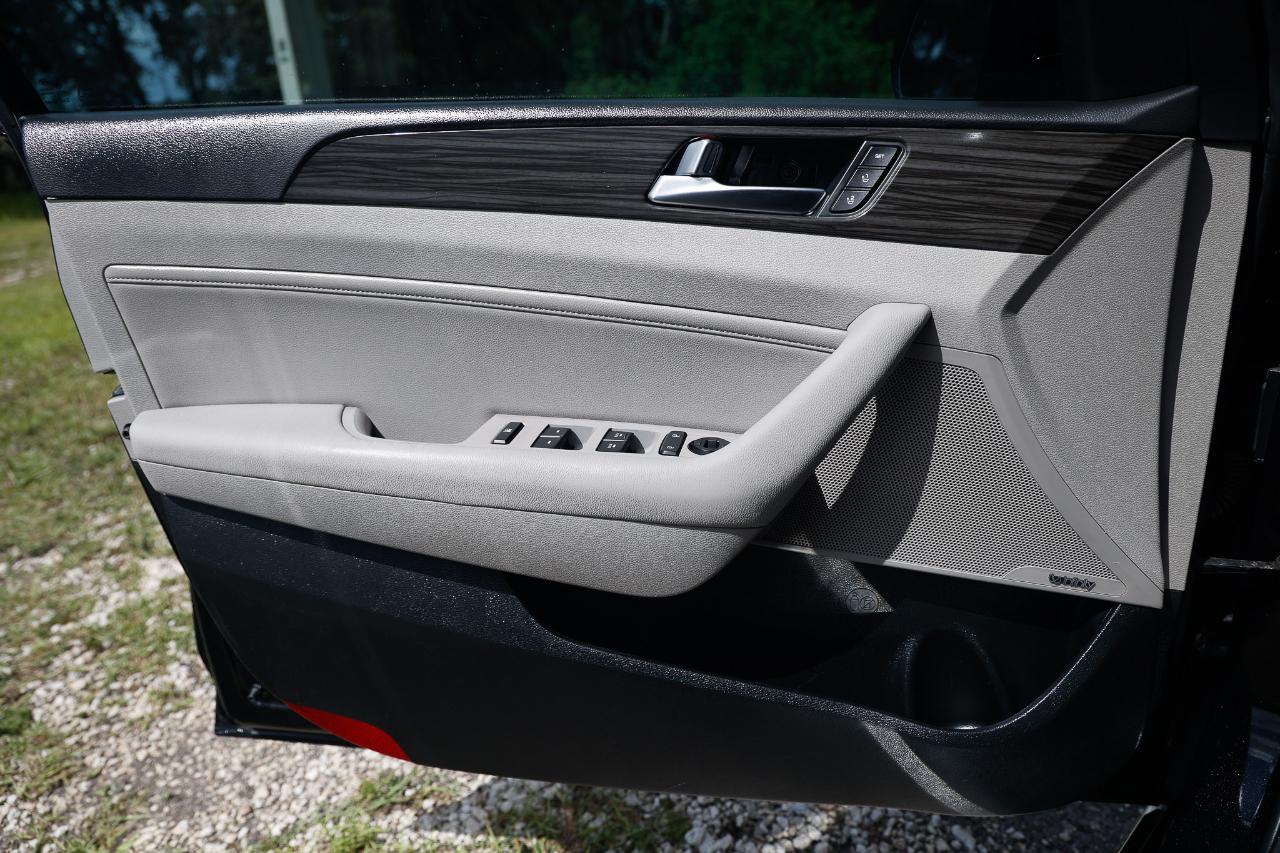 Hyundai Sonata  2015