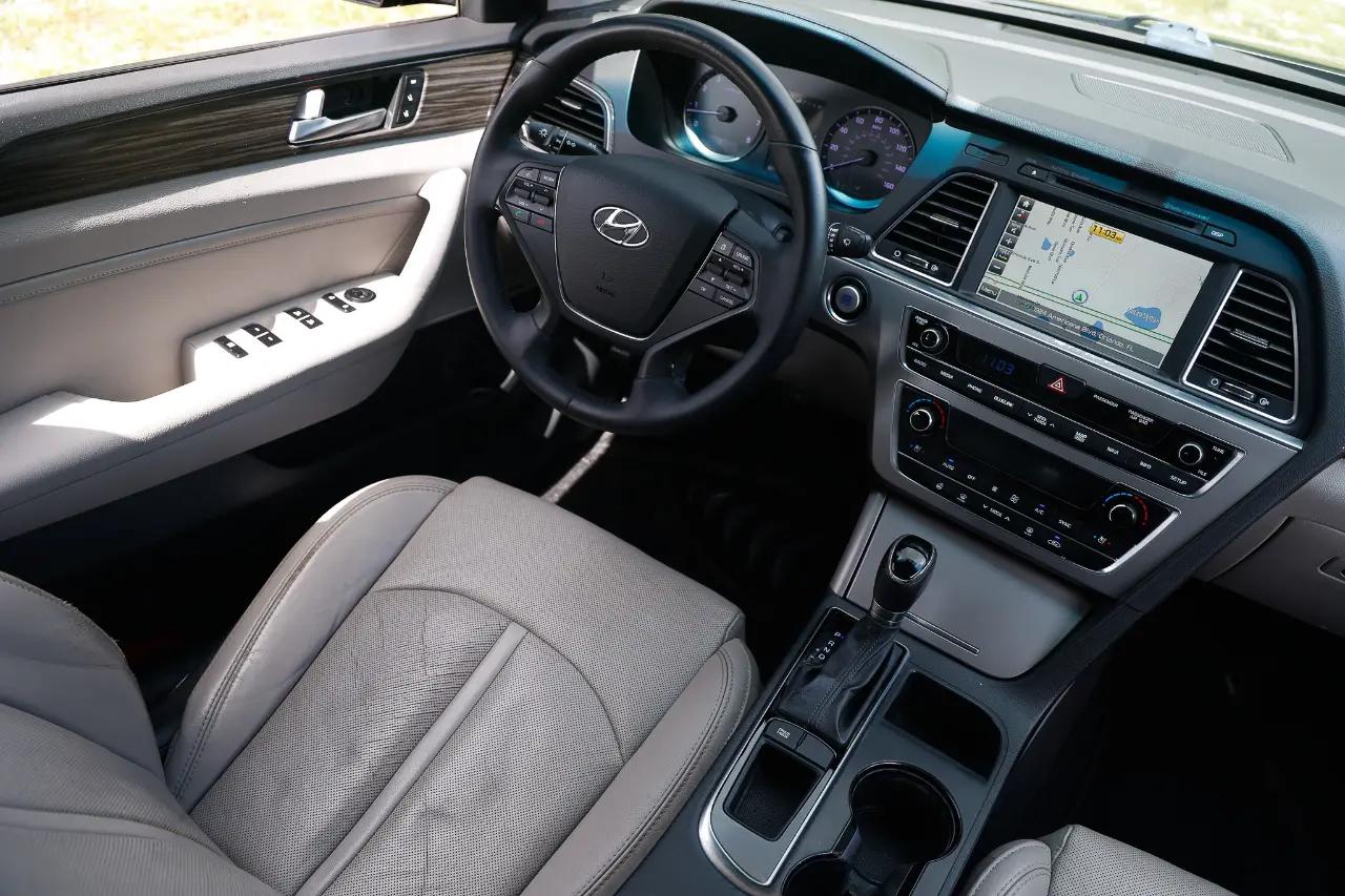 Hyundai Sonata  2015