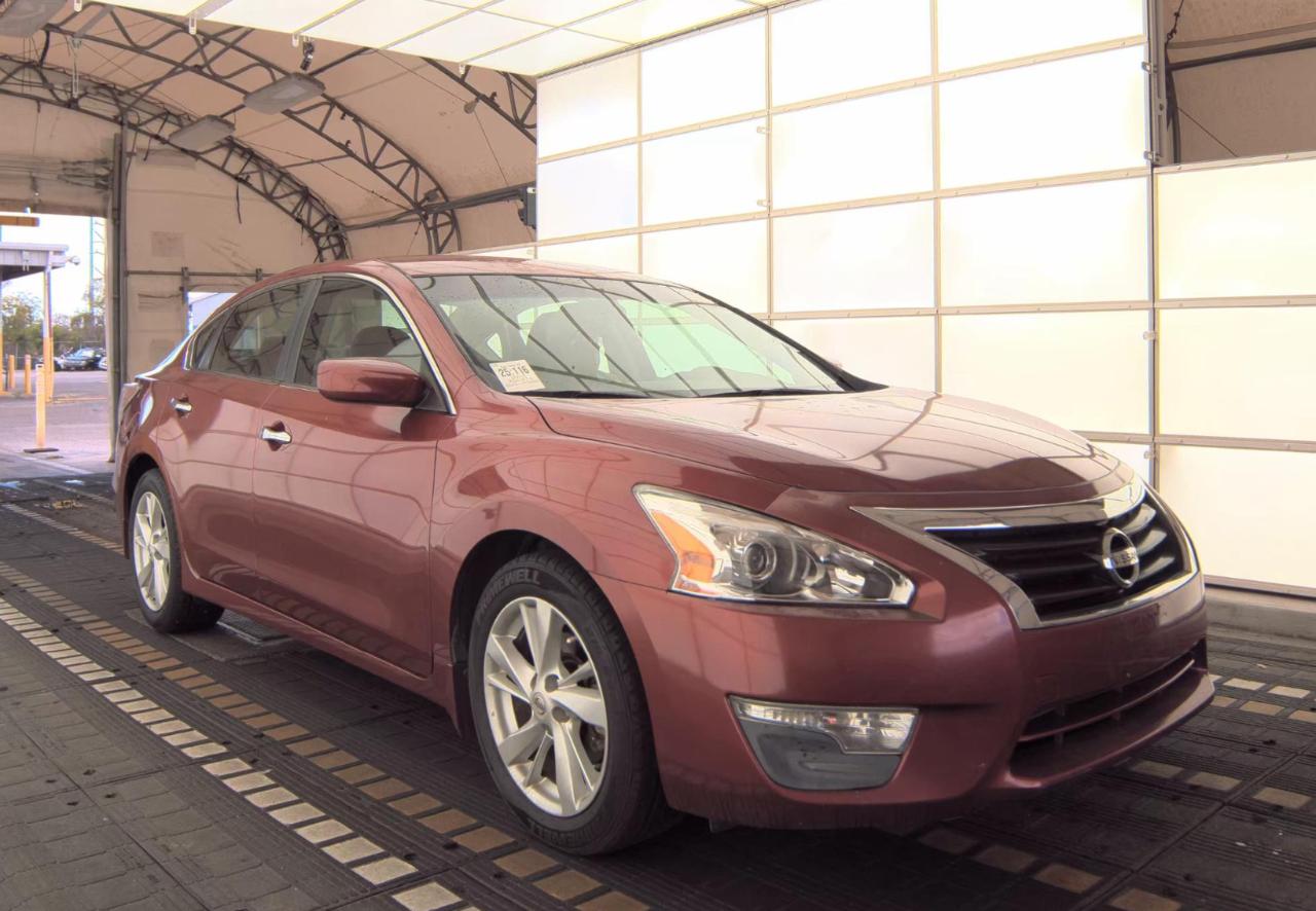 Nissan Altima  2014