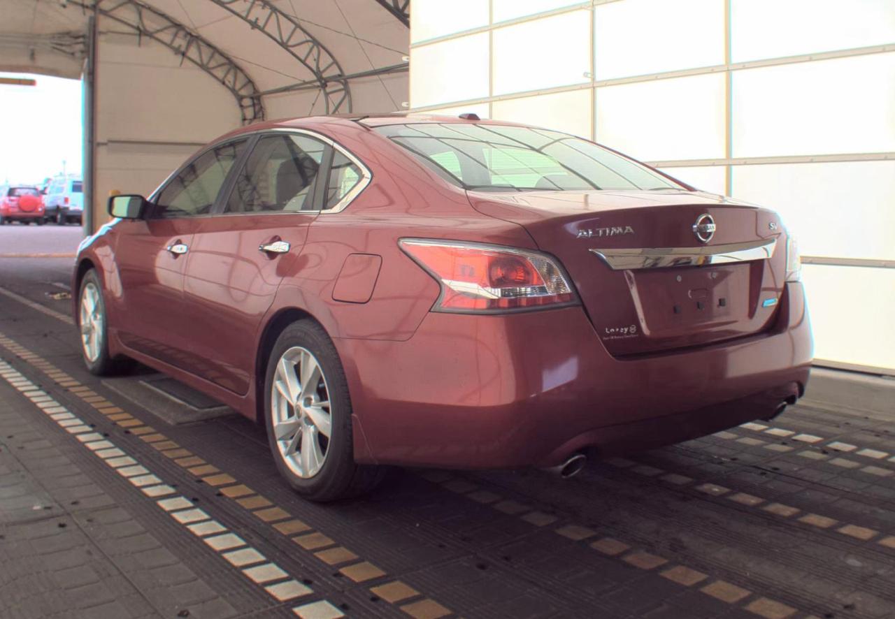 Nissan Altima  2014