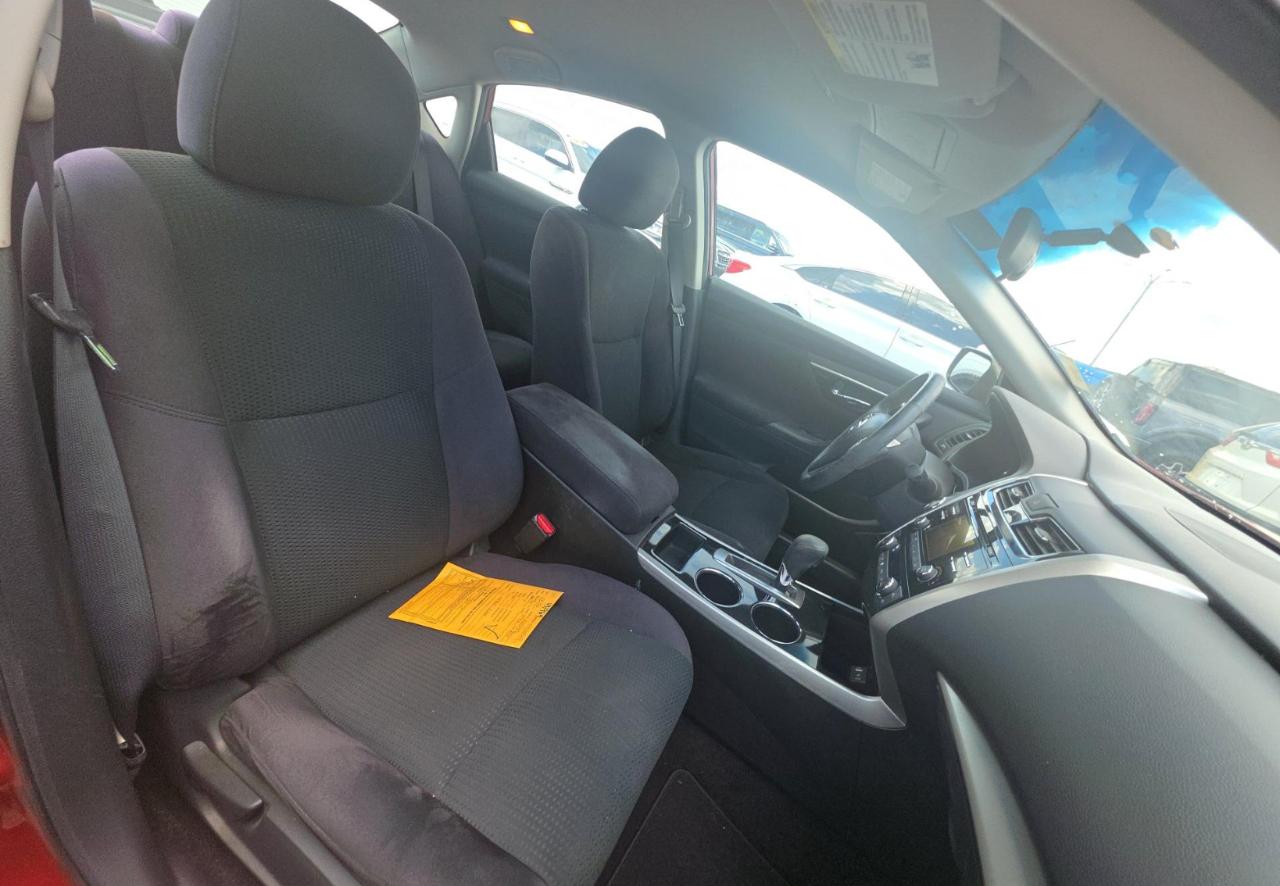 Nissan Altima  2014
