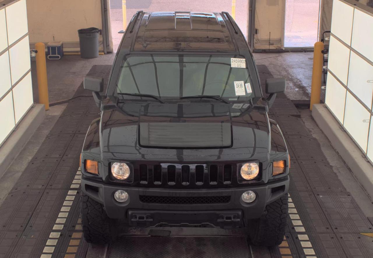 HUMMER H3 SUV  2010