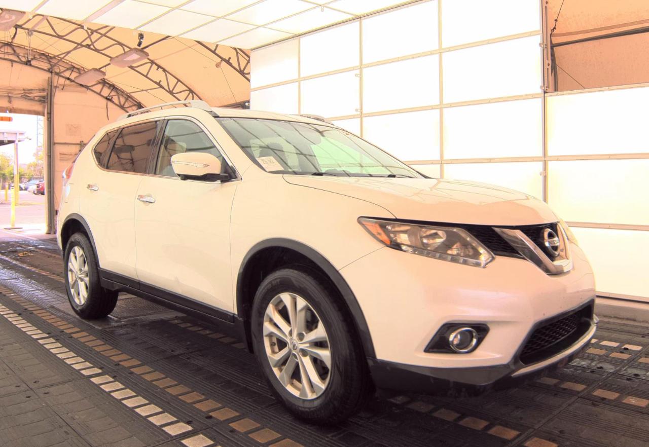 Nissan Rogue  2015