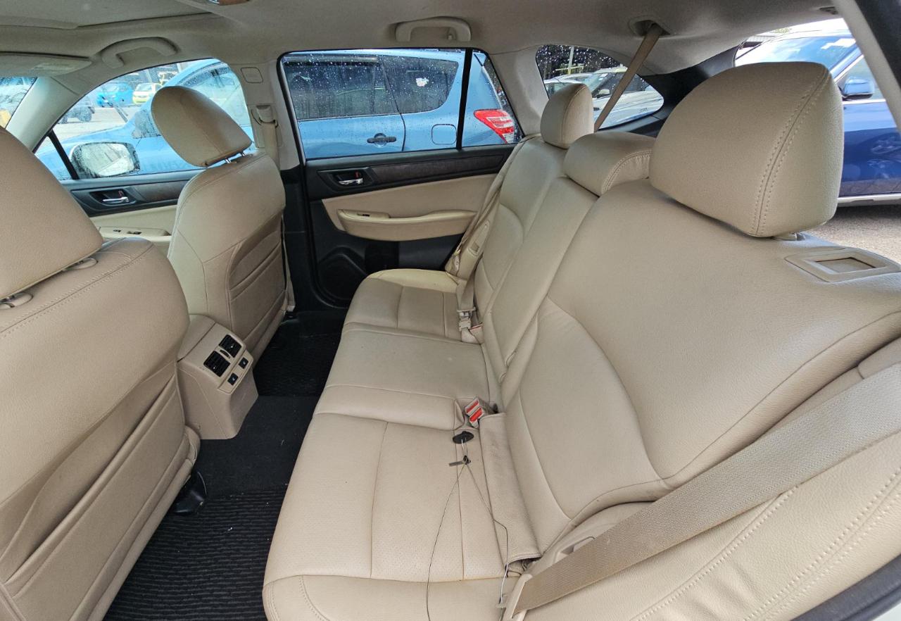 Subaru Outback  2015