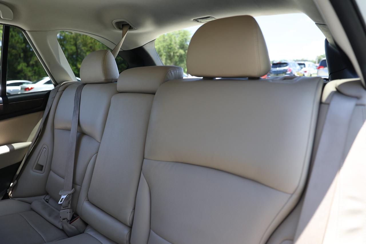 Subaru Outback  2015