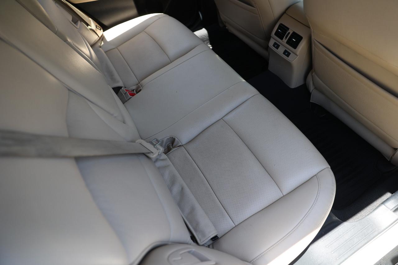 Subaru Outback  2015