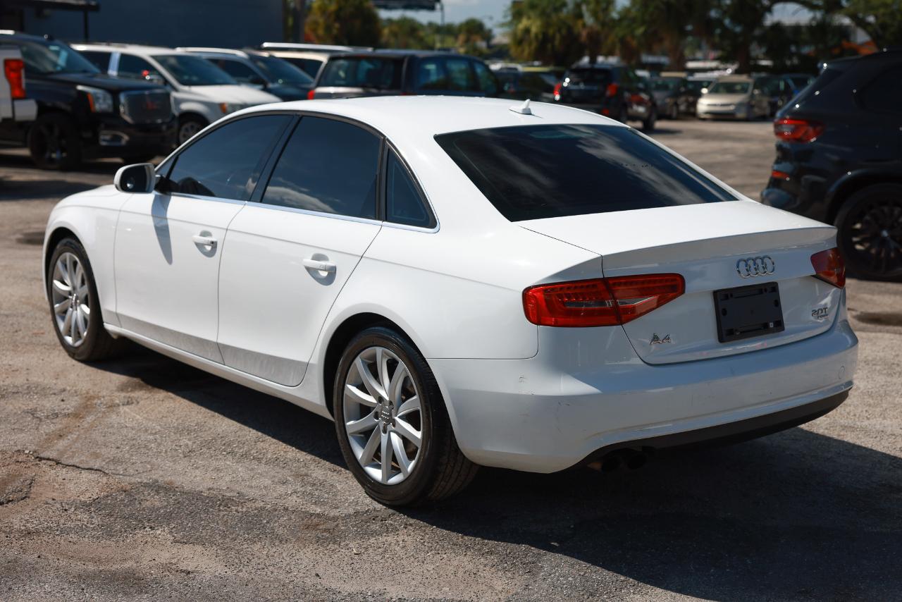 Audi A4  2013