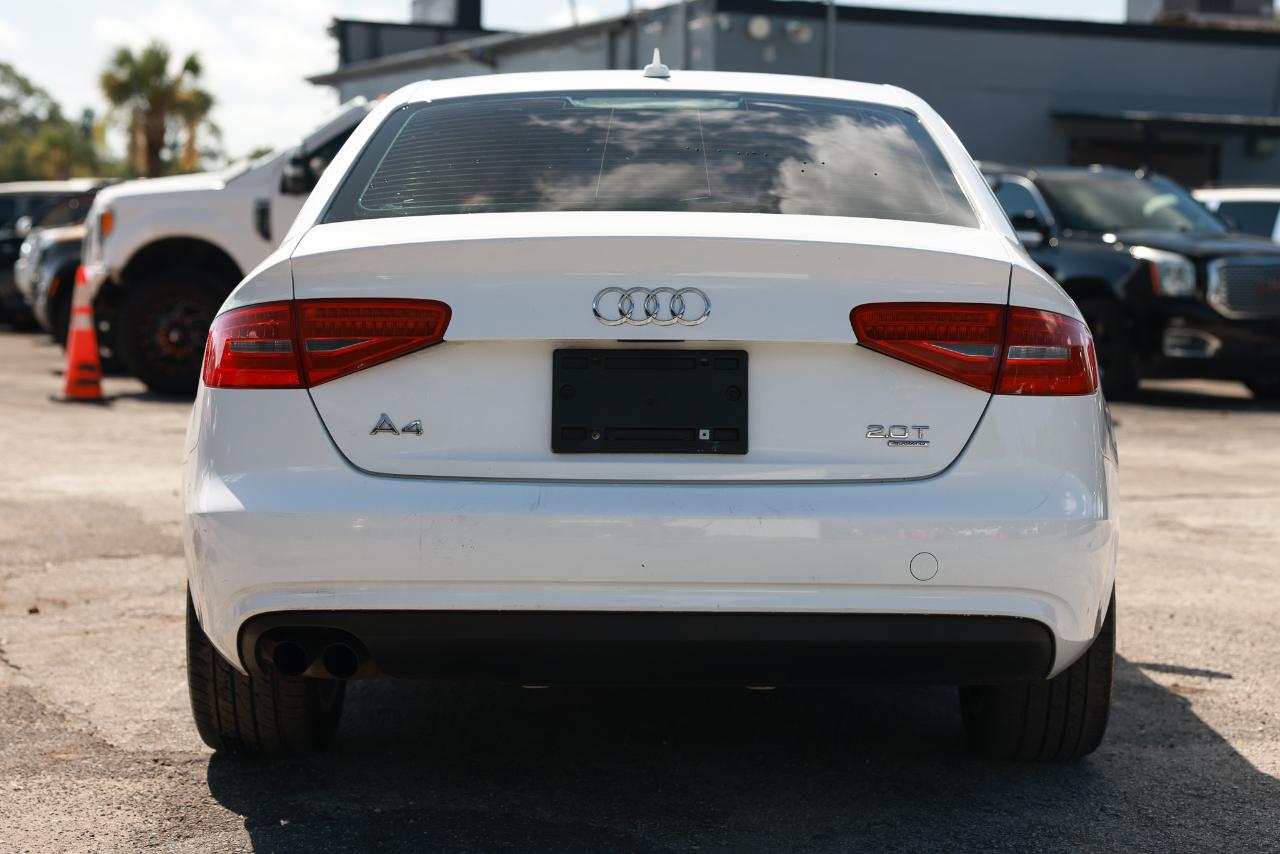 Audi A4  2013