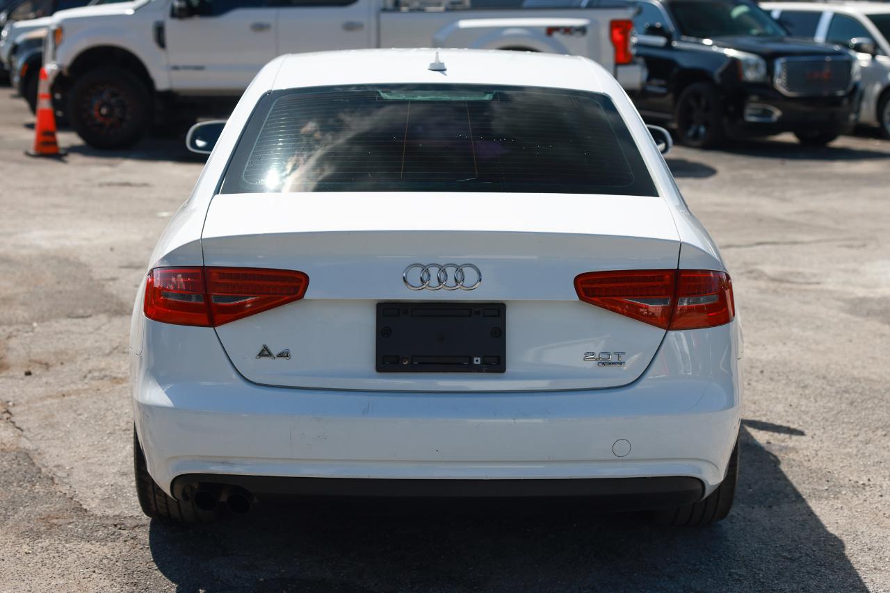 Audi A4  2013