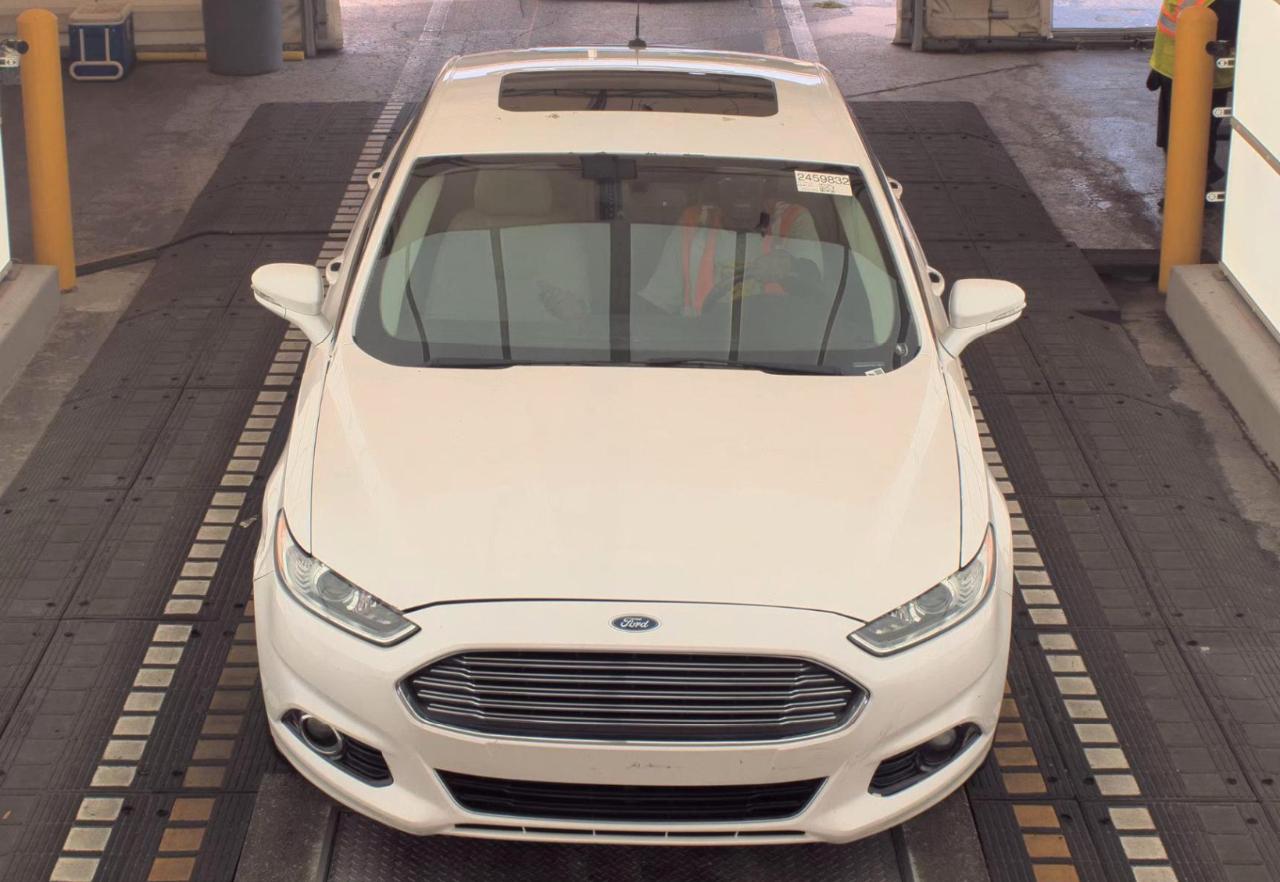 Ford Fusion  2016