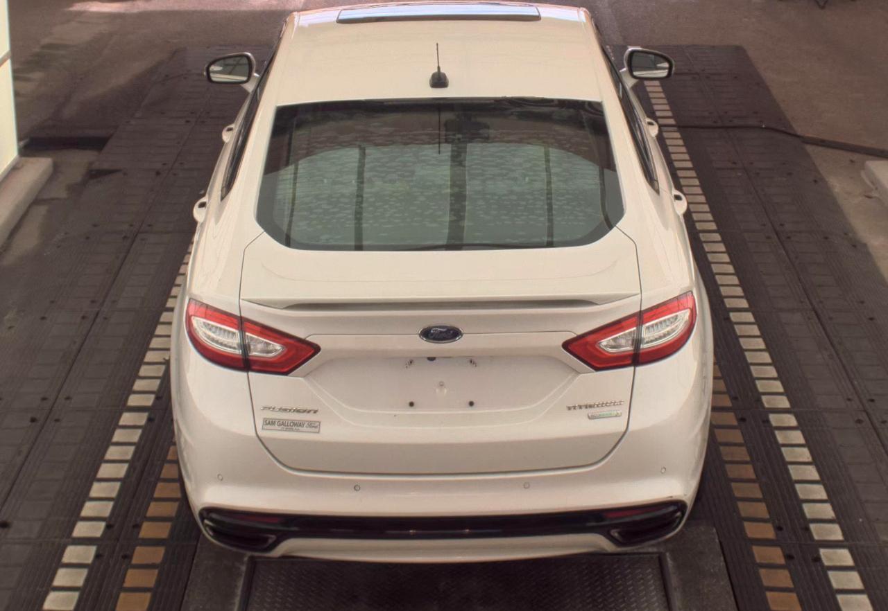 Ford Fusion  2016