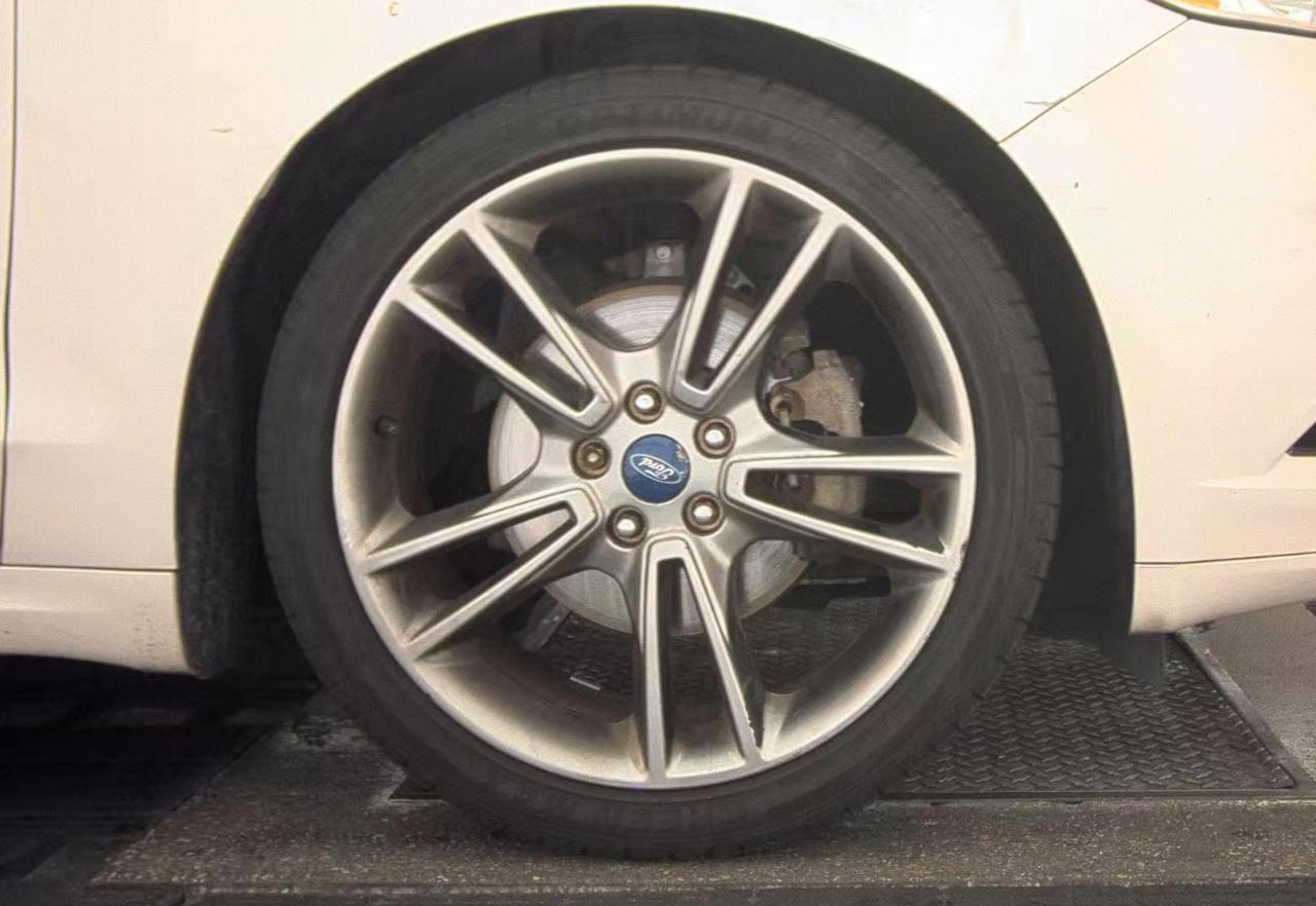 Ford Fusion  2016