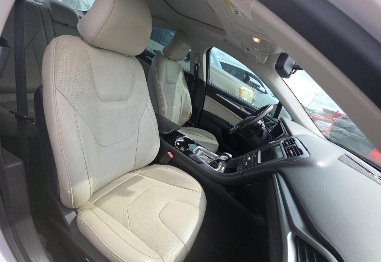 Ford Fusion  2016