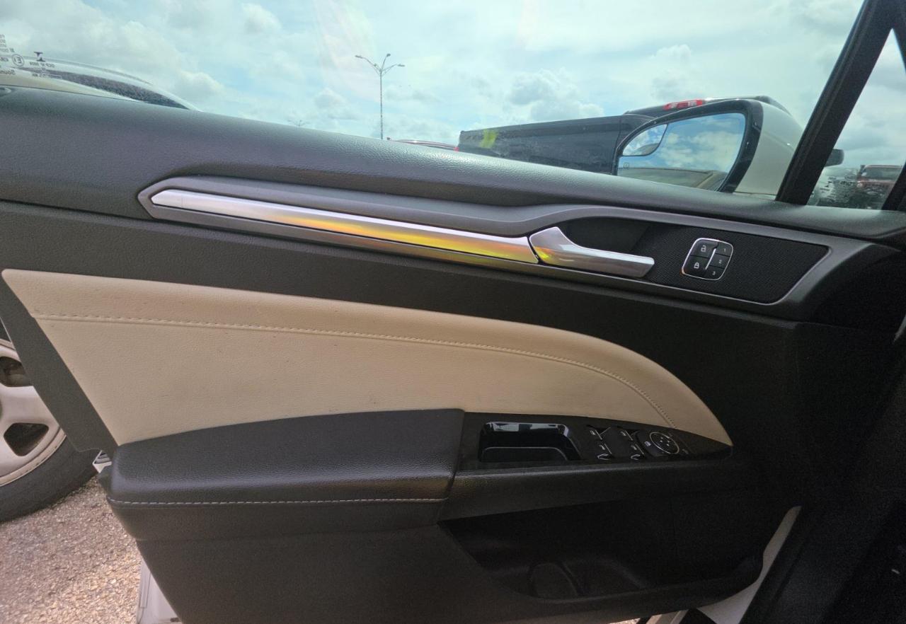 Ford Fusion  2016