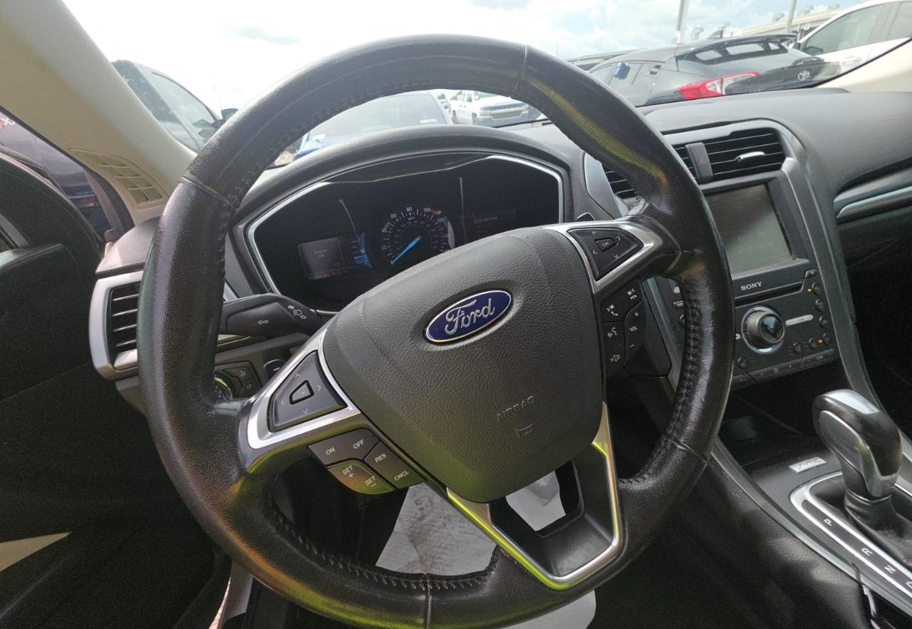 Ford Fusion  2016