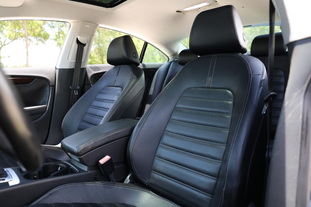 Volkswagen CC  2012
