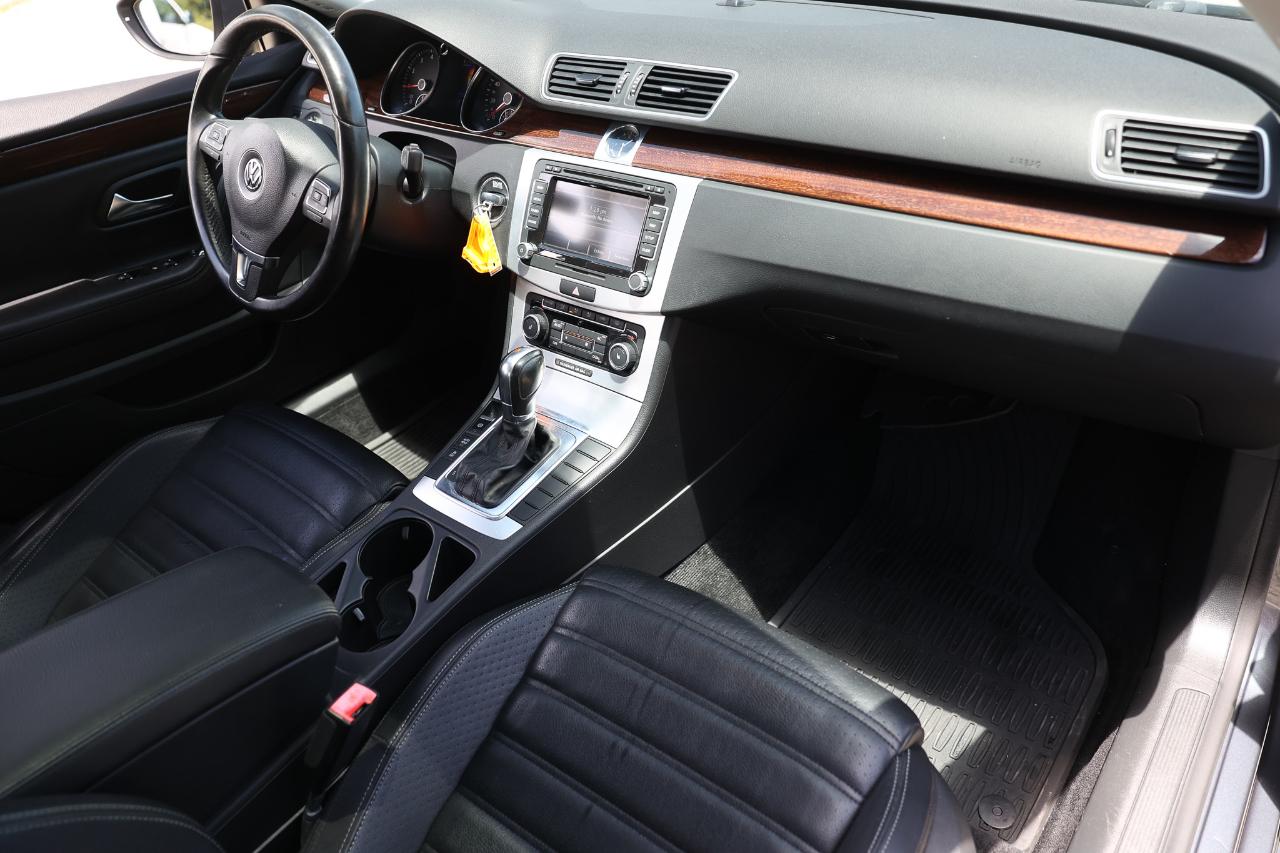 Volkswagen CC  2012