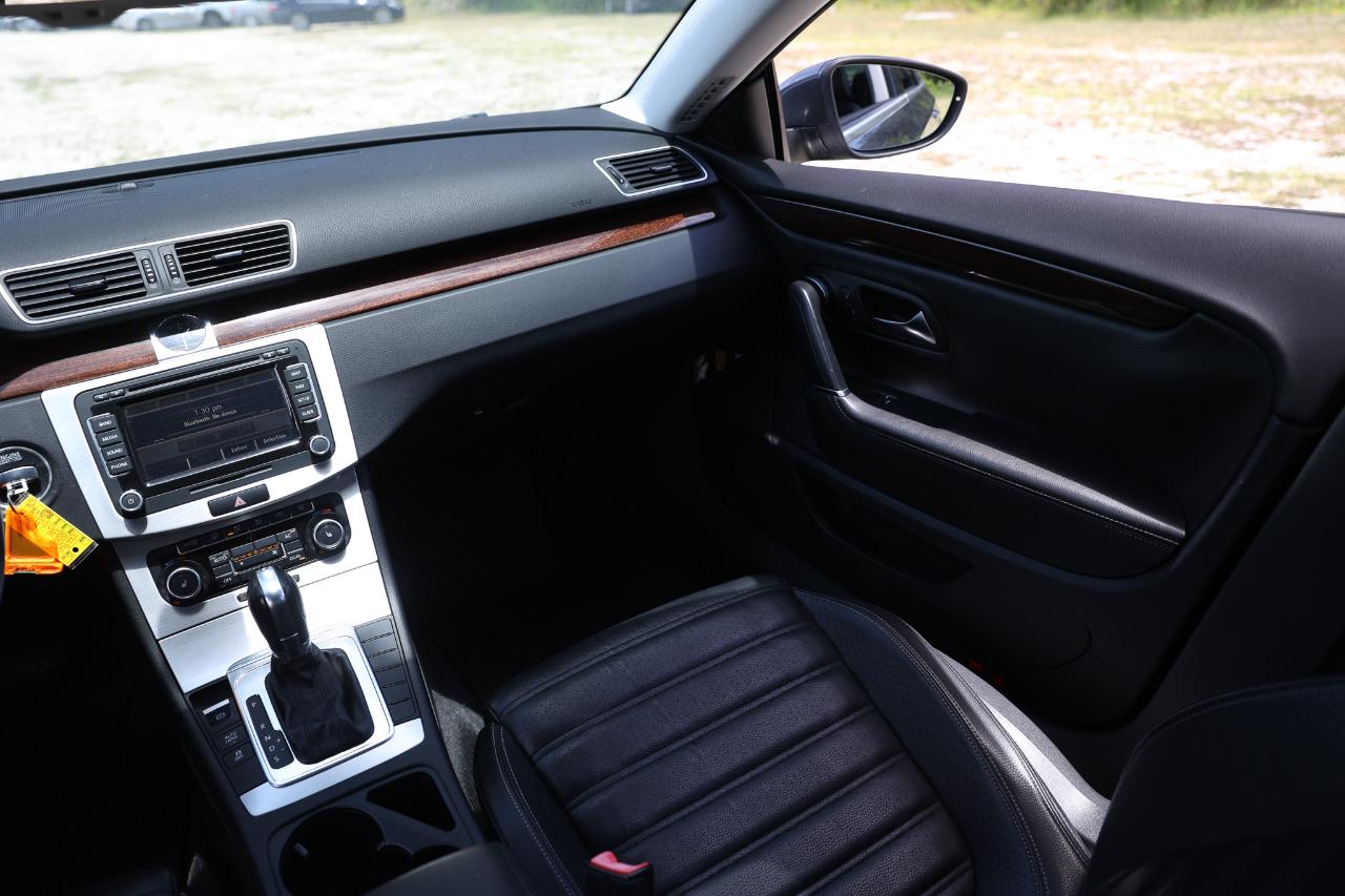 Volkswagen CC  2012