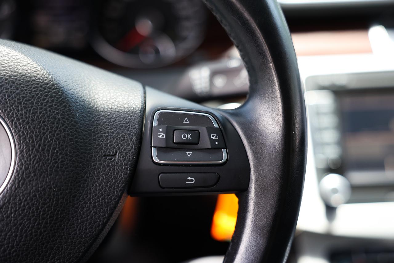 Volkswagen CC  2012