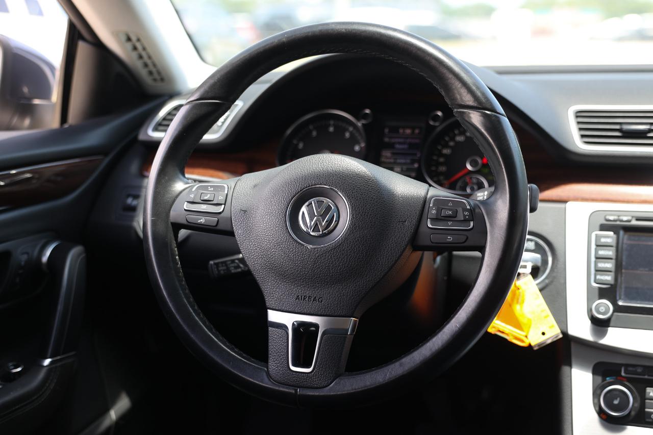 Volkswagen CC  2012