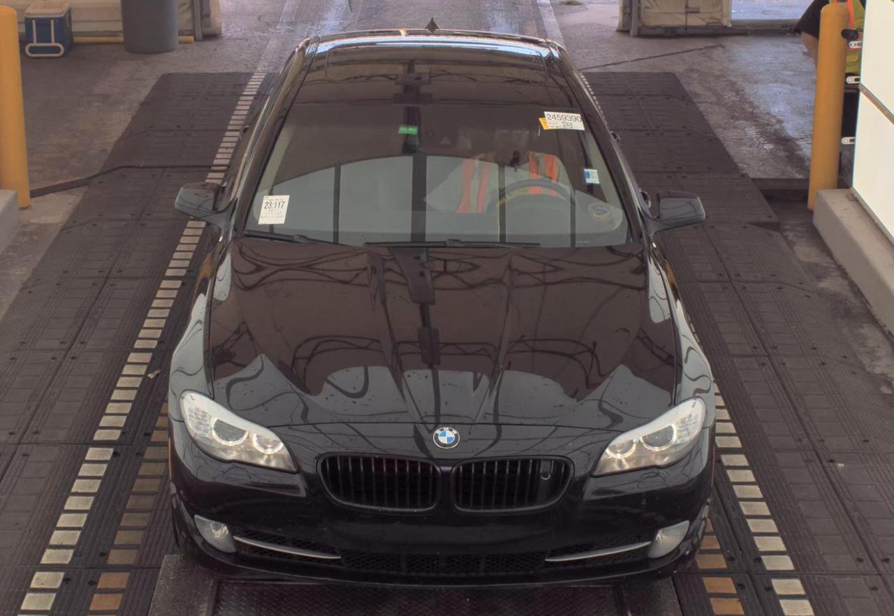 BMW 5 Series  2011