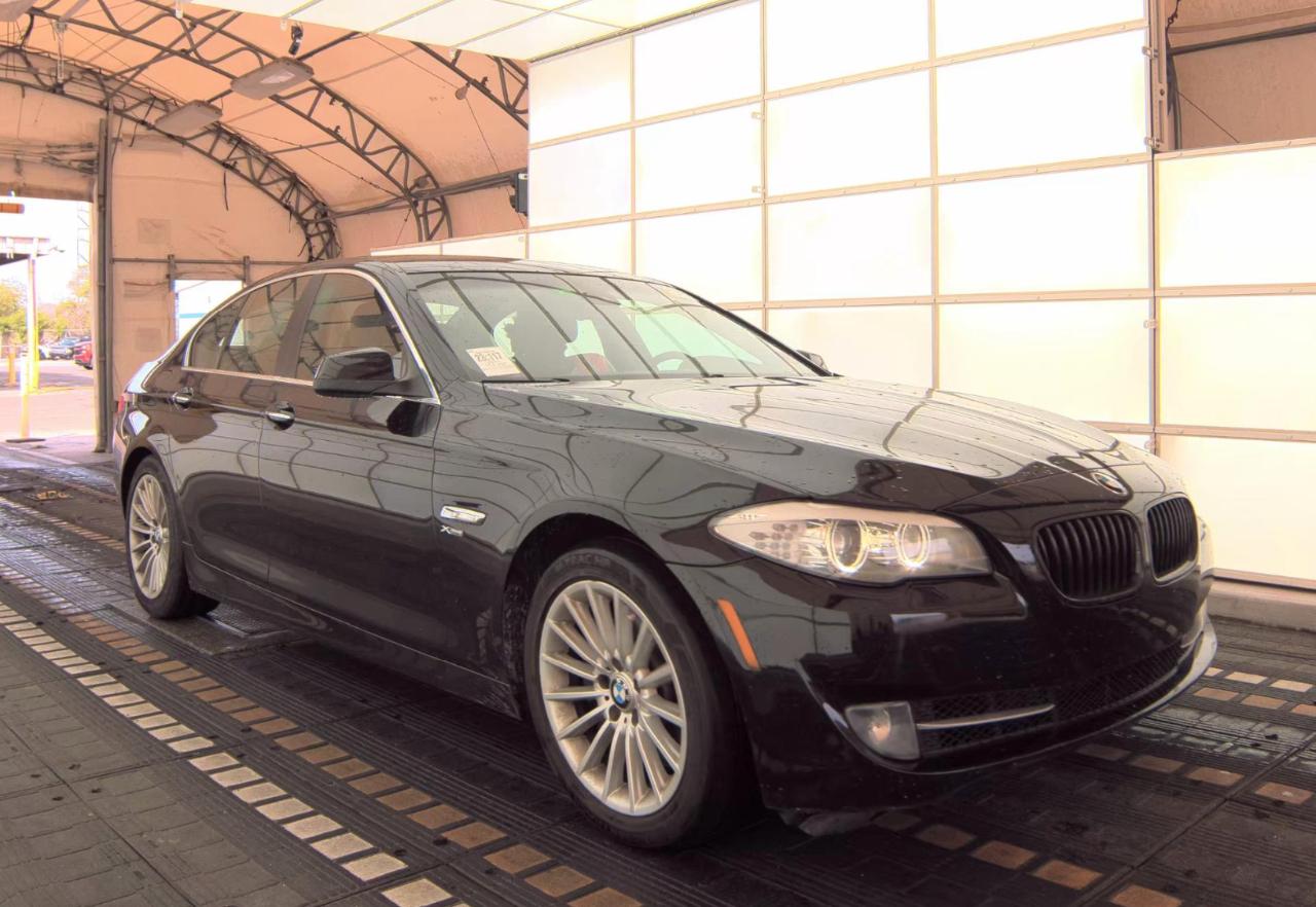 BMW 5 Series  2011