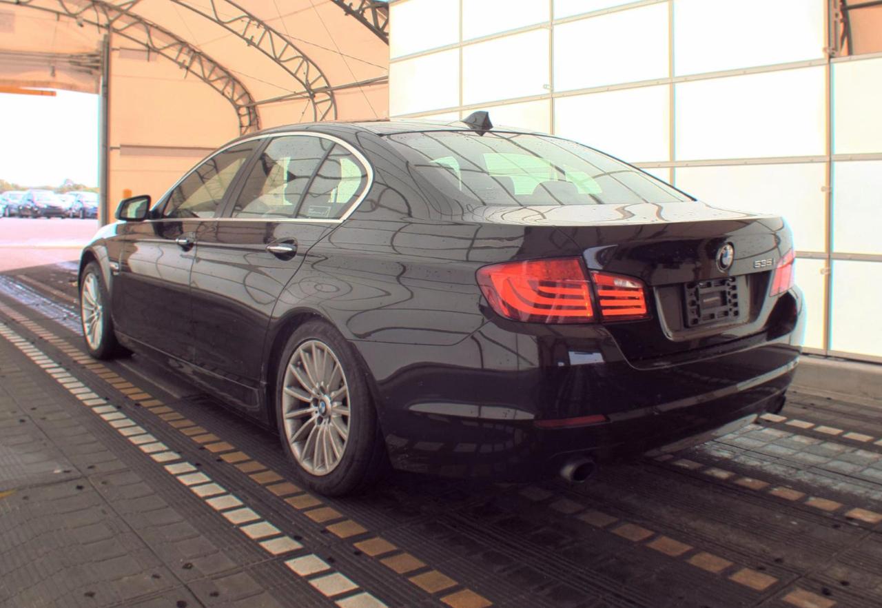 BMW 5 Series  2011