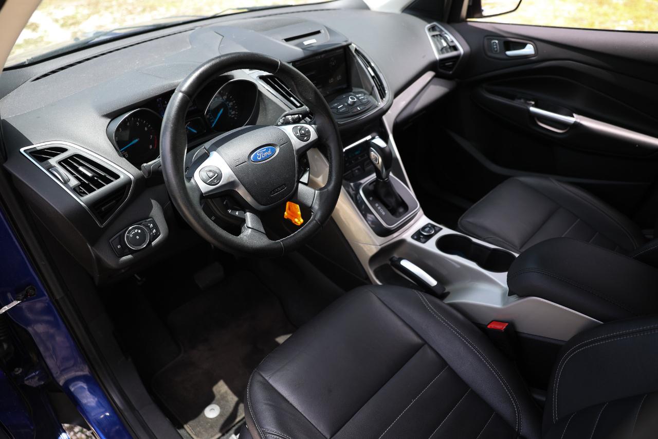 Ford Escape  2013