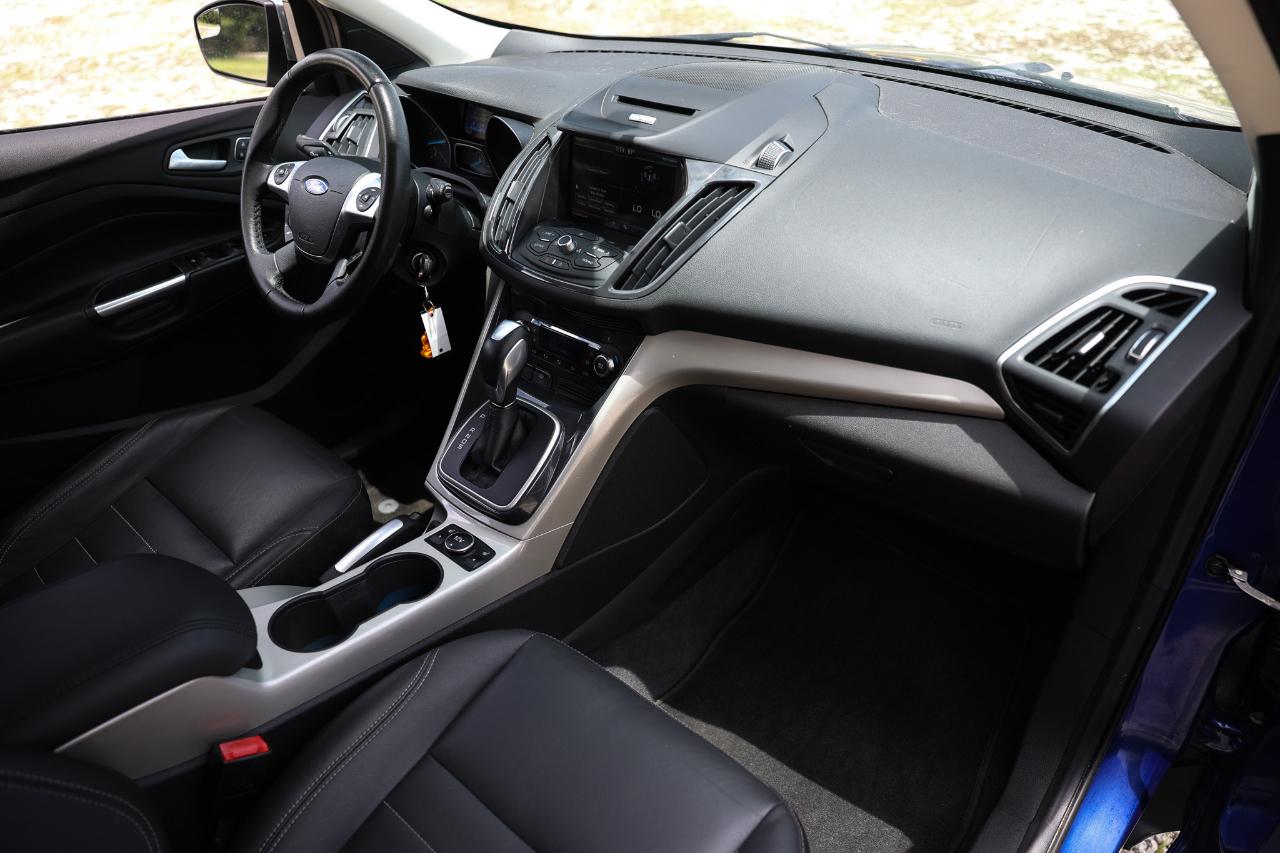 Ford Escape  2013