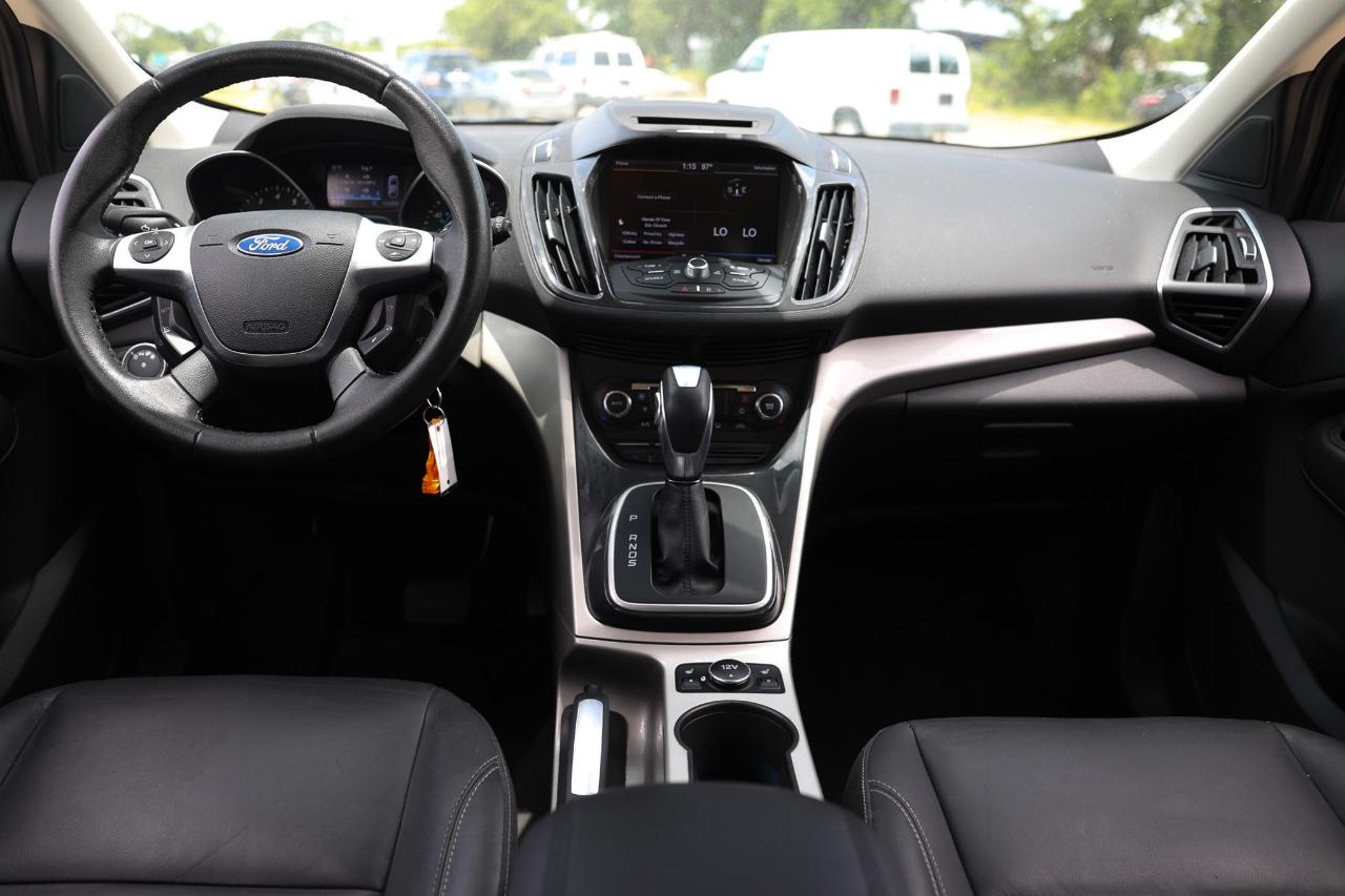 Ford Escape  2013