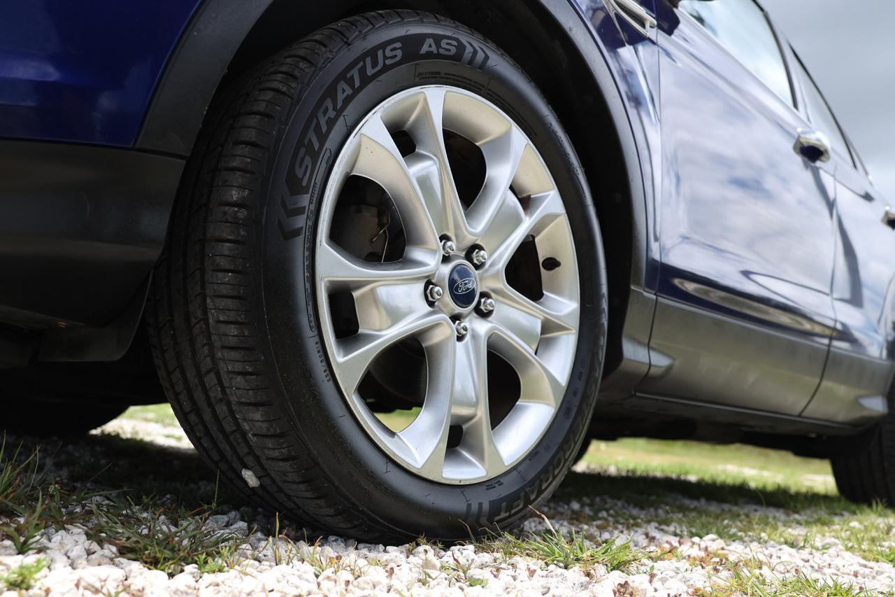 Ford Escape  2013