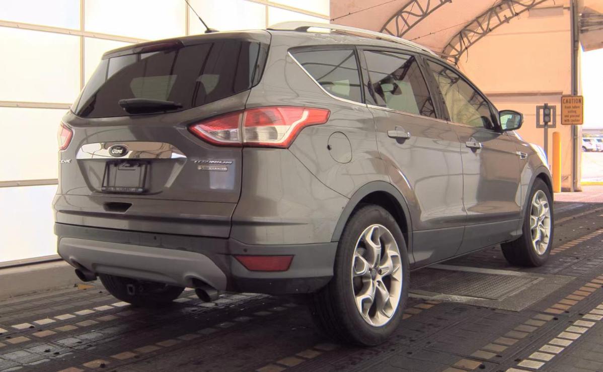 Ford Escape  2014