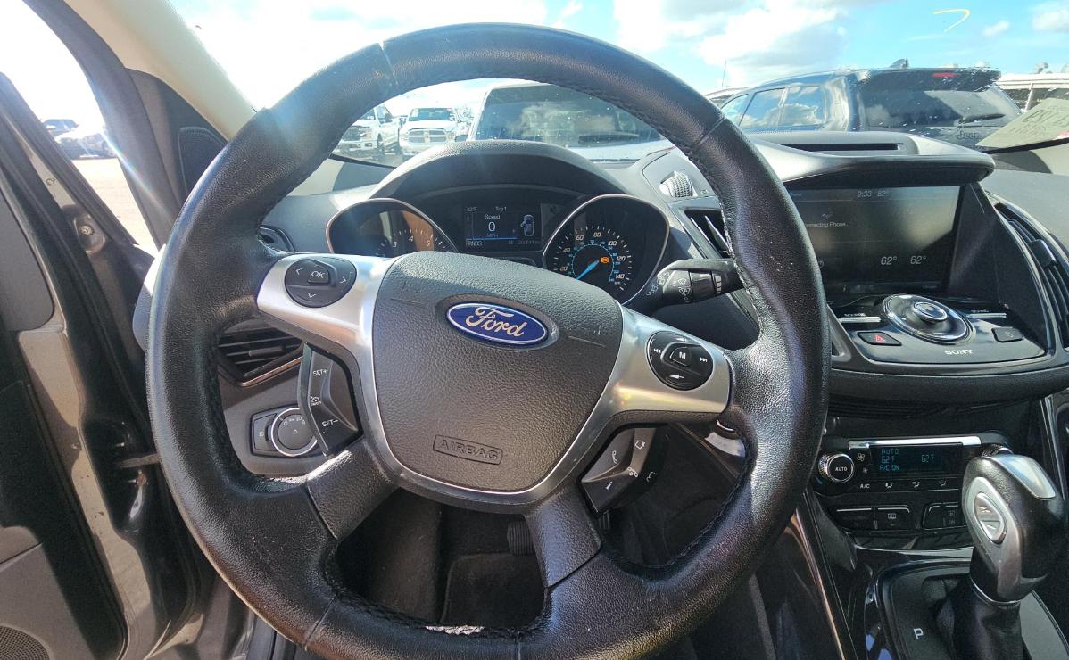 Ford Escape  2014