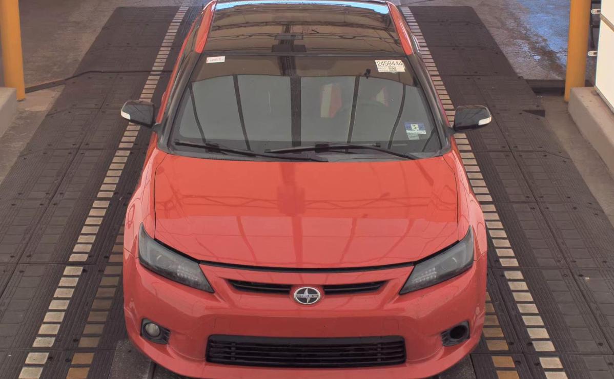 Scion tC  2013