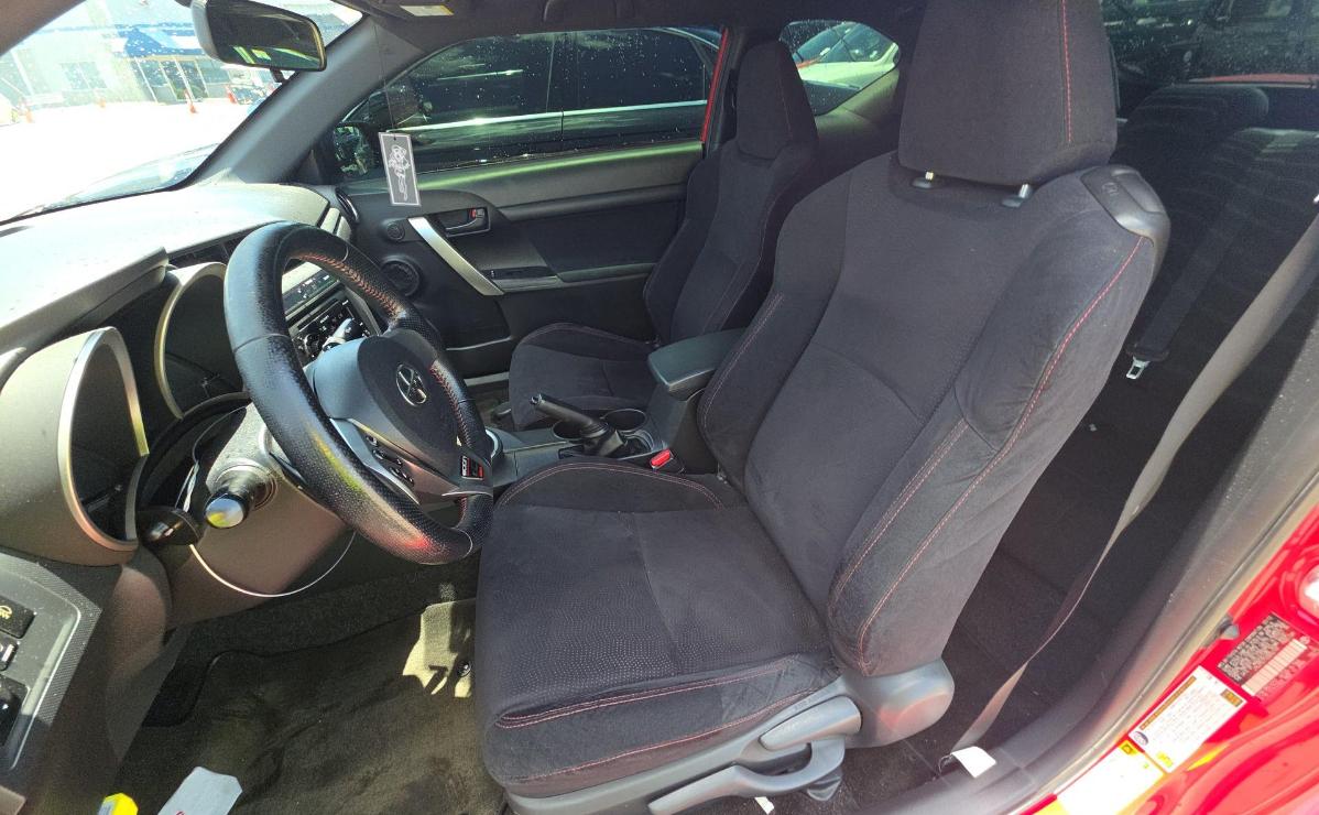 Scion tC  2013