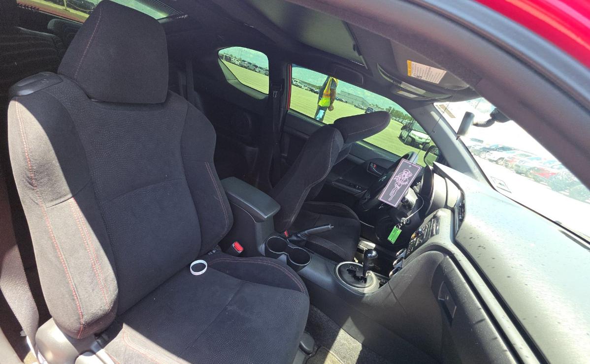 Scion tC  2013