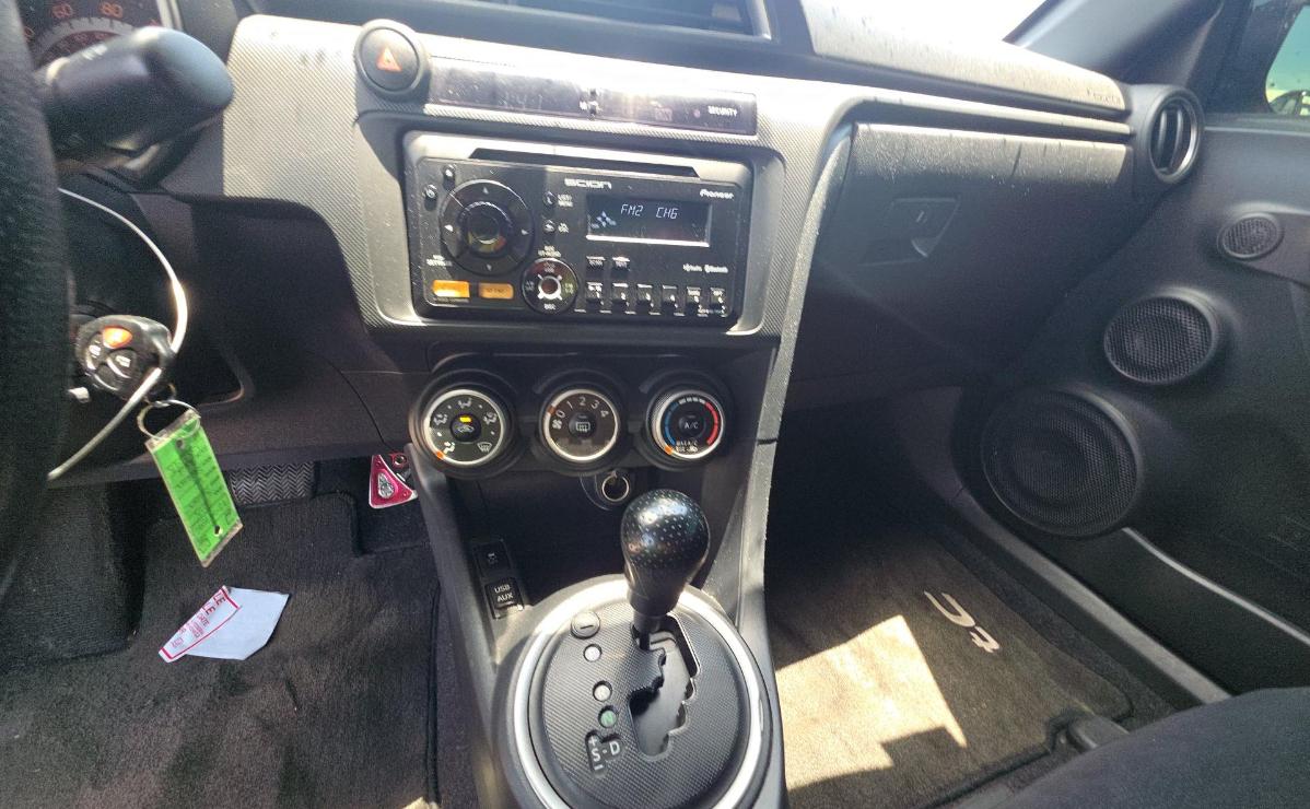 Scion tC  2013