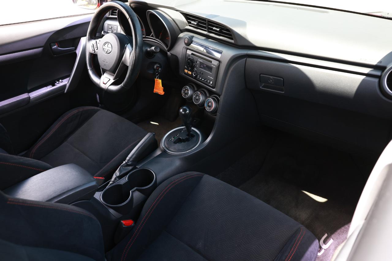 Scion tC  2013
