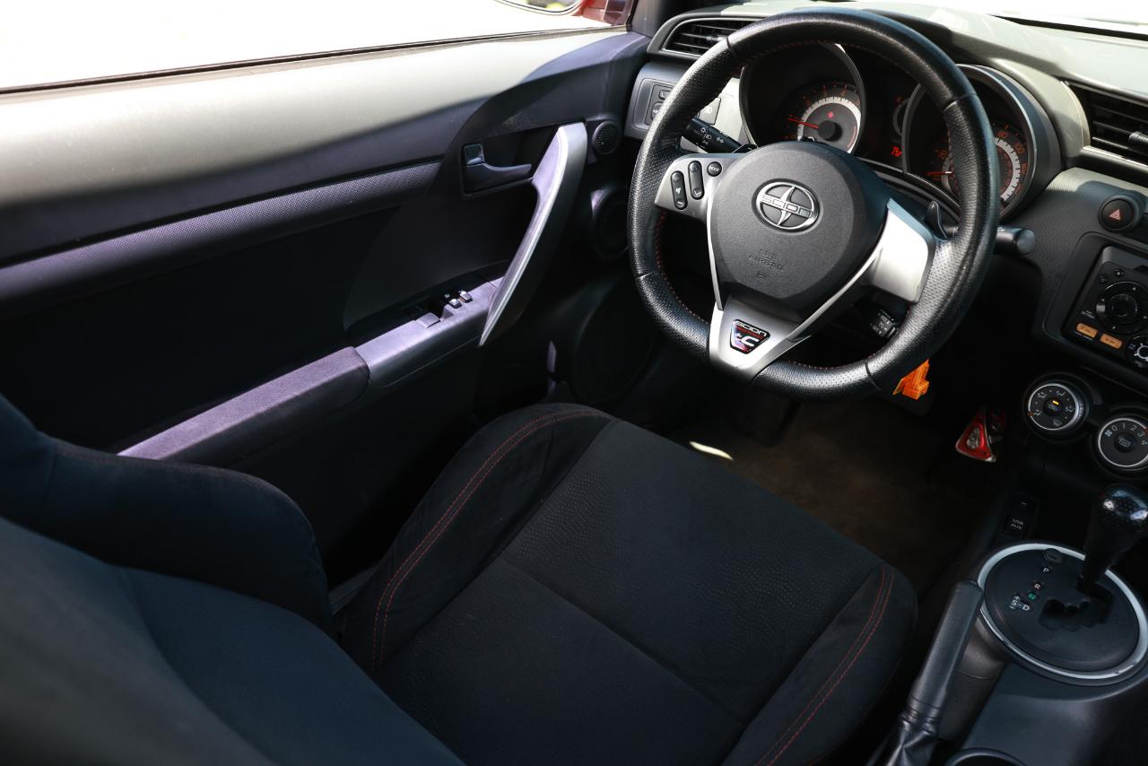 Scion tC  2013