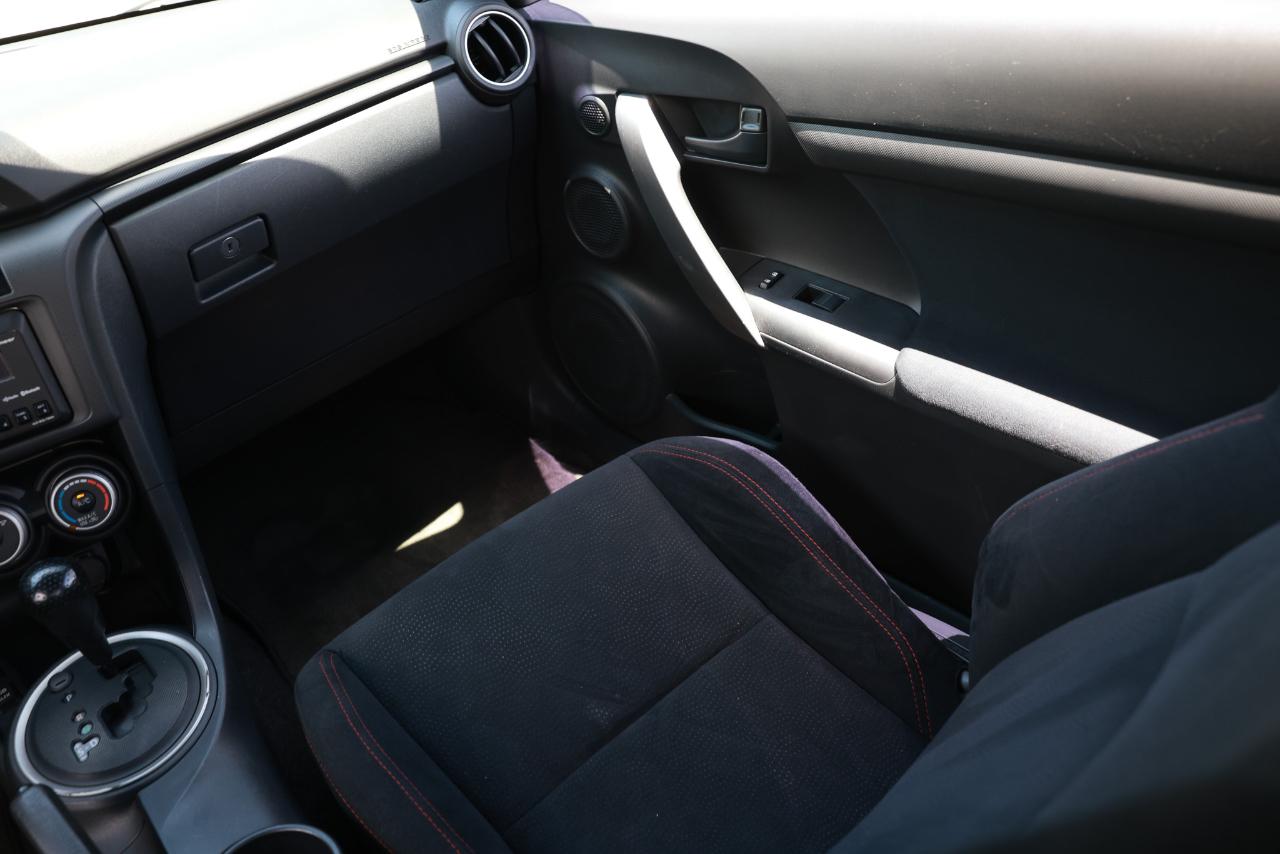 Scion tC  2013