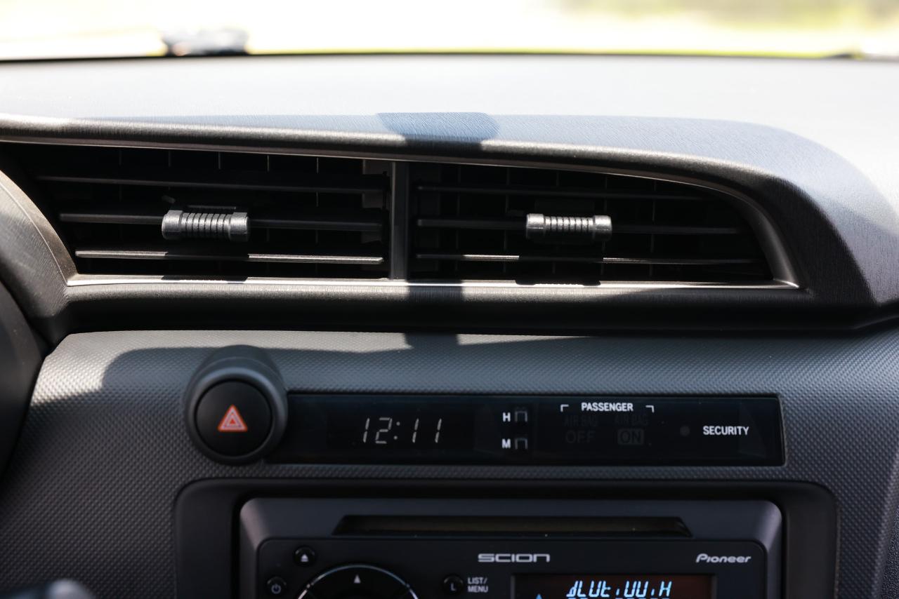 Scion tC  2013