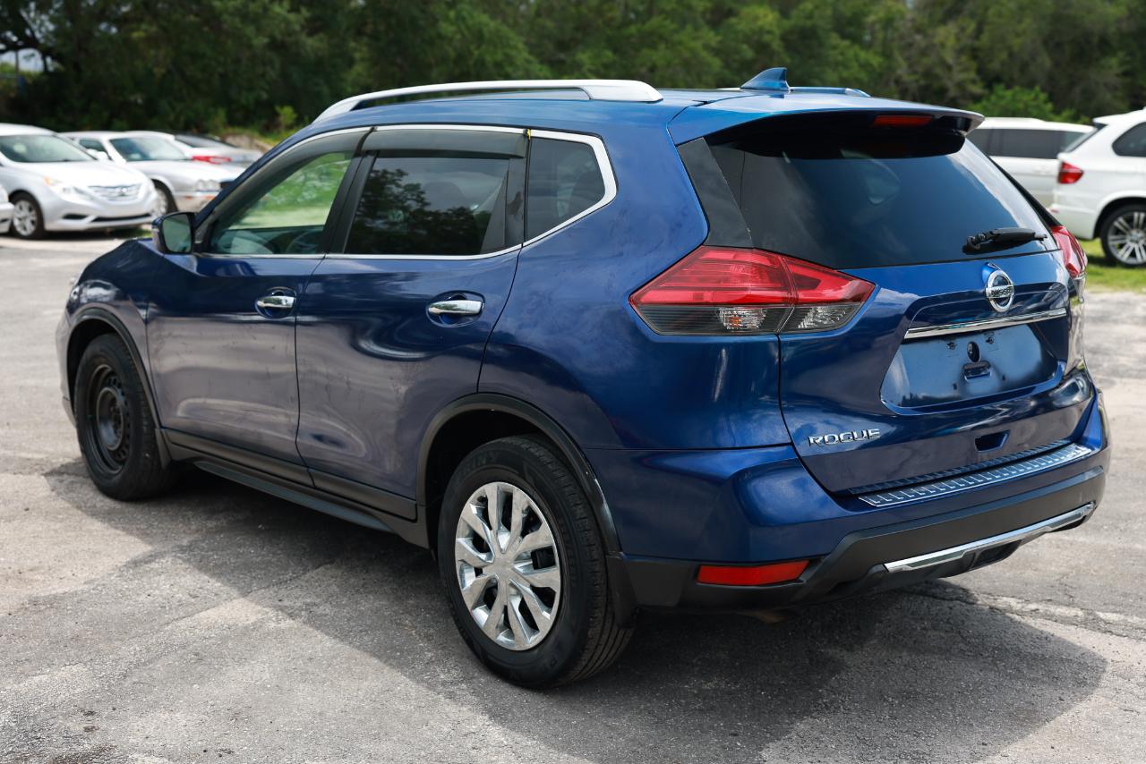 Nissan Rogue  2017