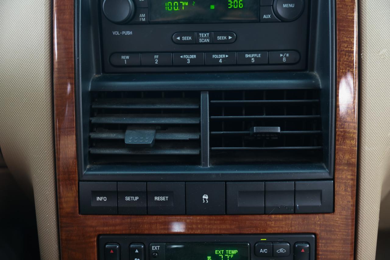 Ford Explorer  2007