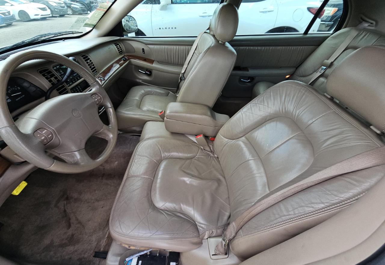 Buick Park Avenue  2003