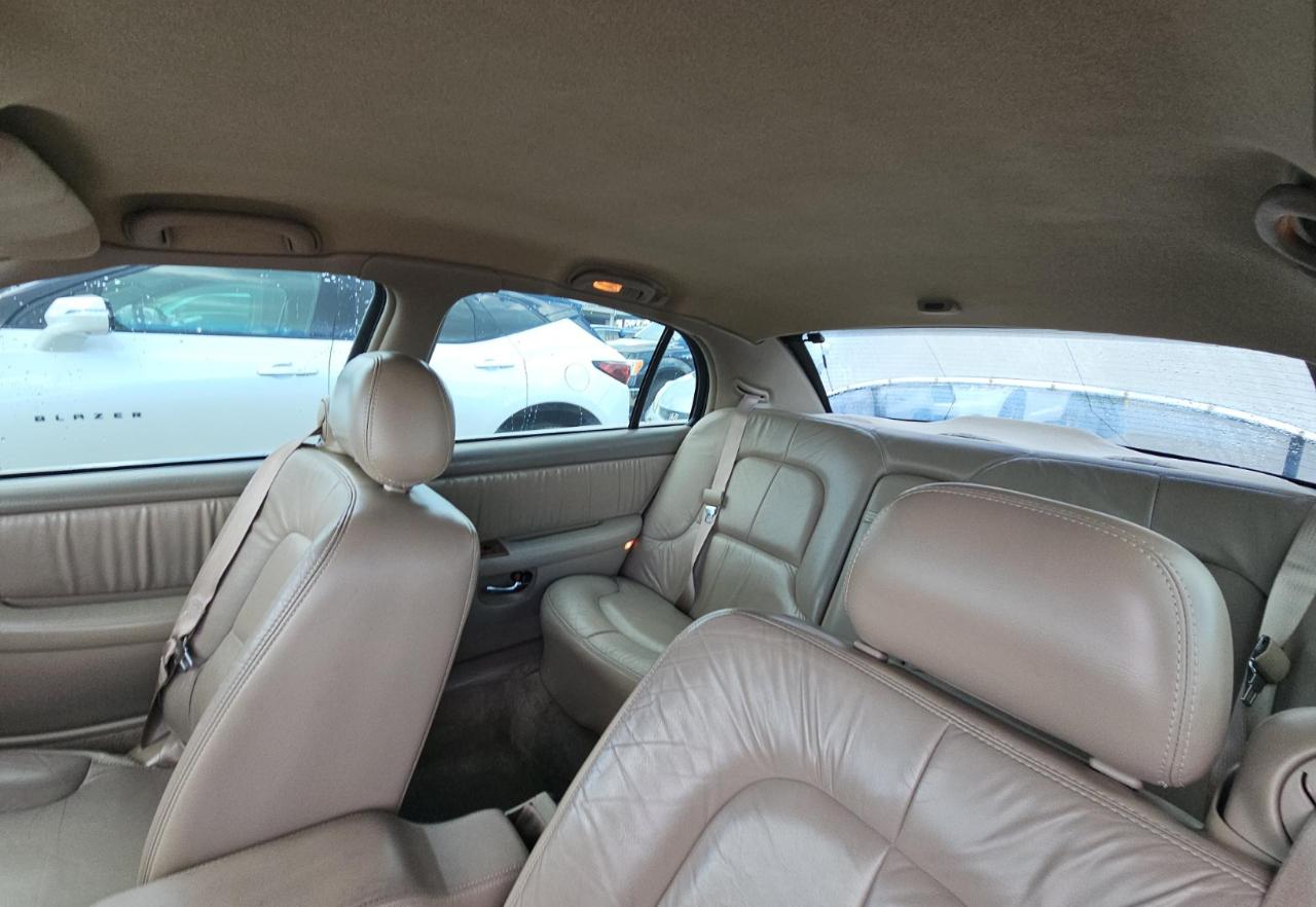 Buick Park Avenue  2003