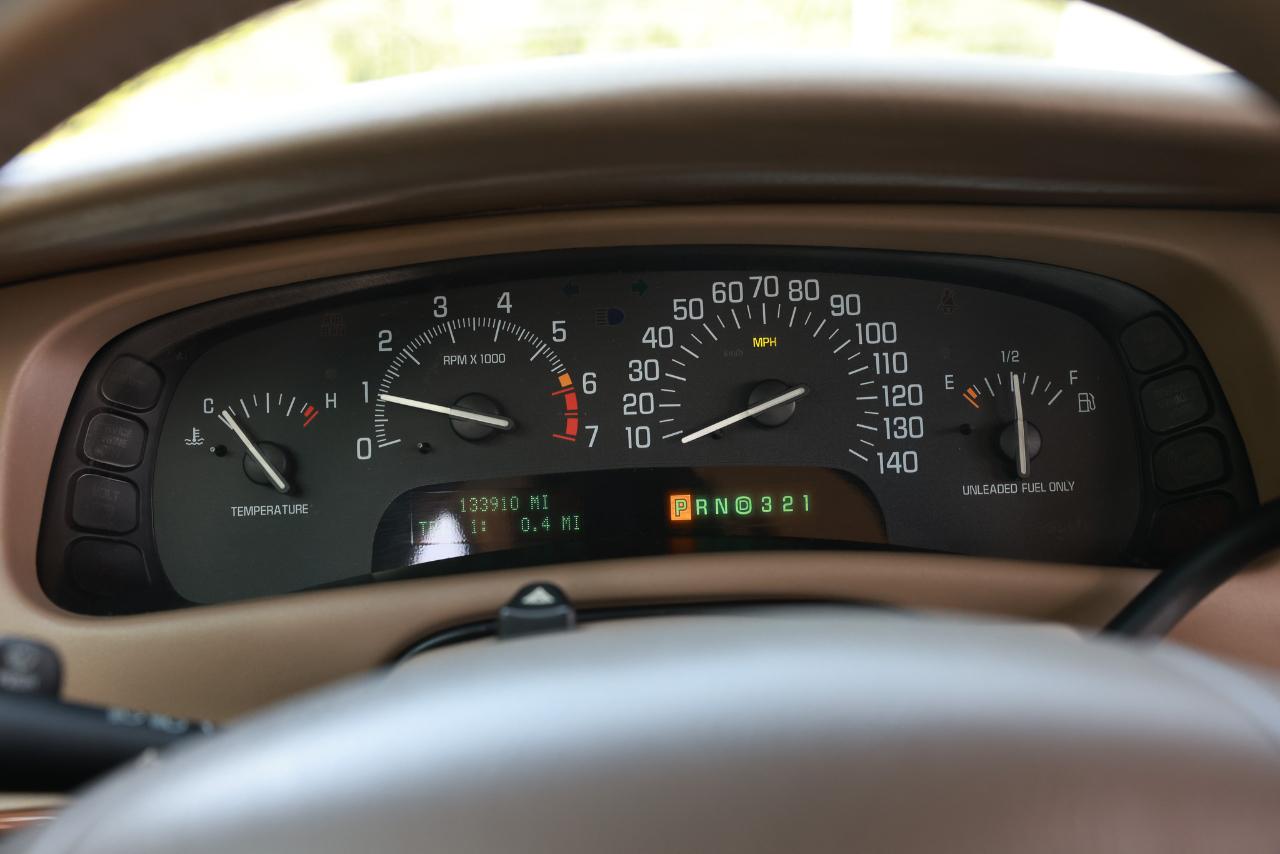 Buick Park Avenue  2003
