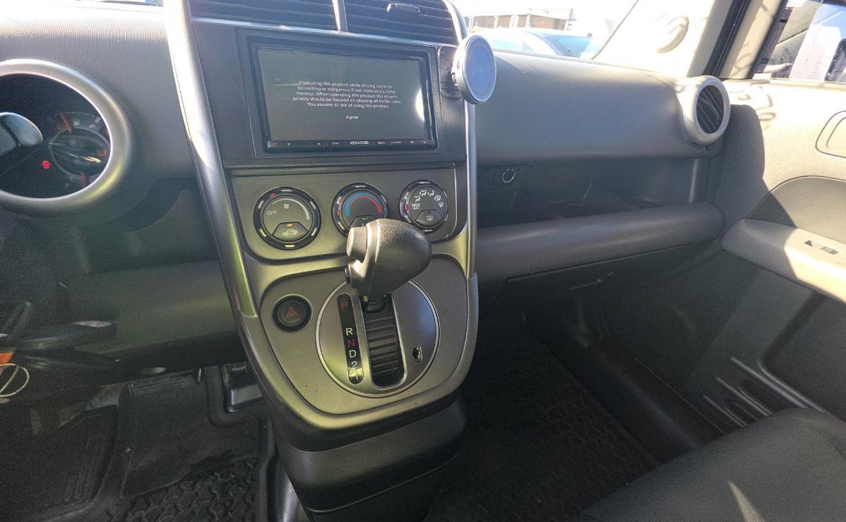 Honda Element  2004