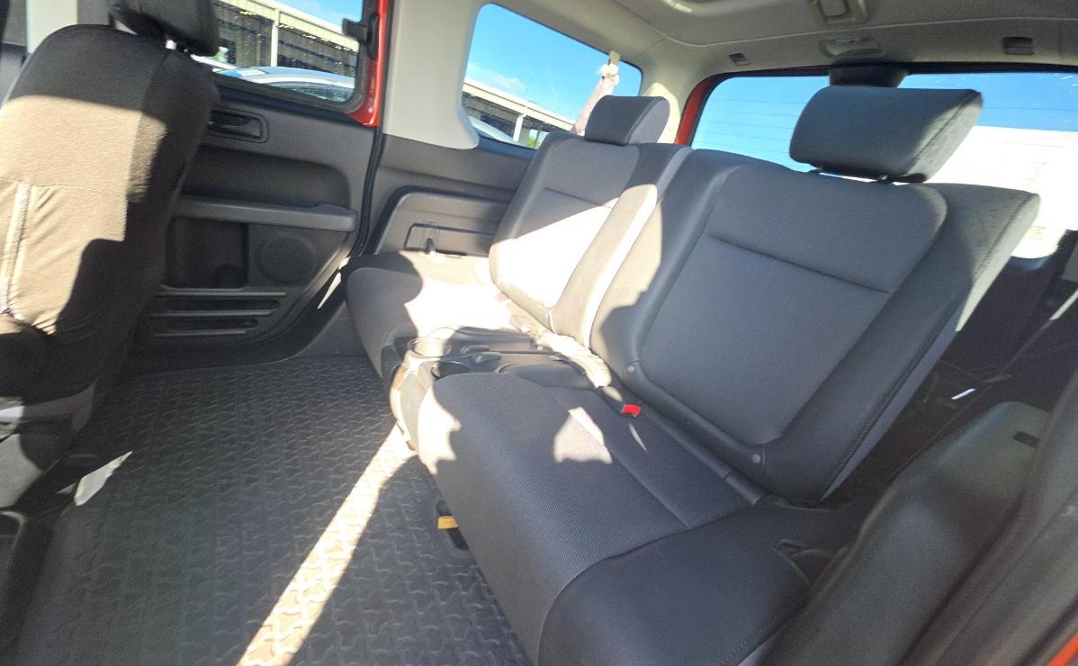 Honda Element  2004